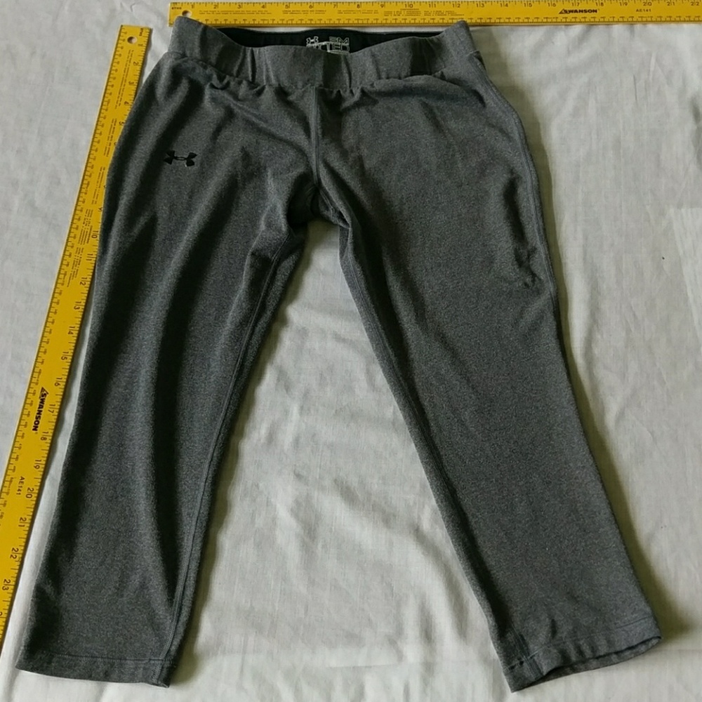 UA womens small fitted cropped legging heatgear S - Picture 2 of 8