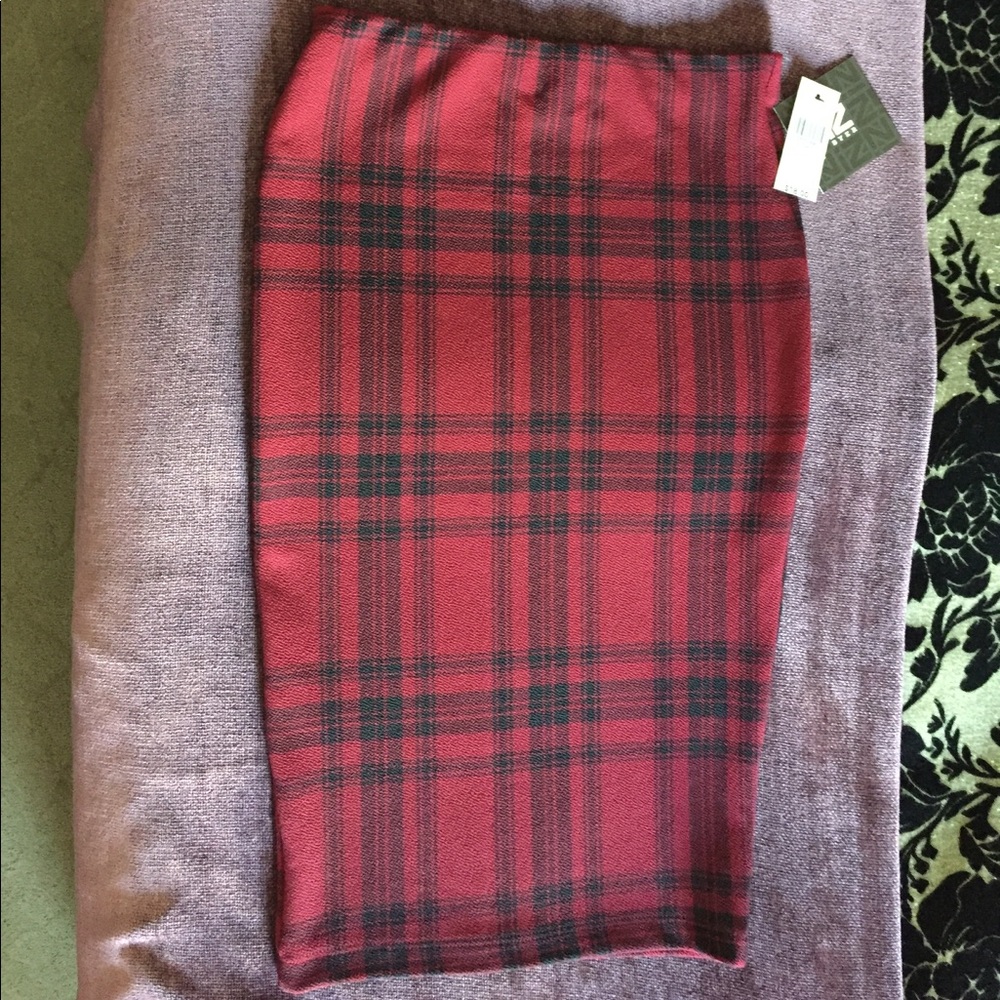 Red Plaid Stretchy Pencil Skirt