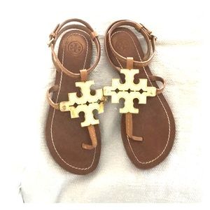 Tory Burch gold sandals!!! Size 7.5!