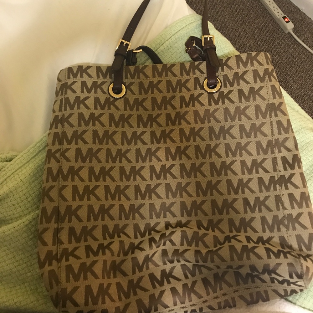 Michael Kors tote bag