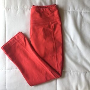 LUCY 🍉 Colored Yoga Capris Pants