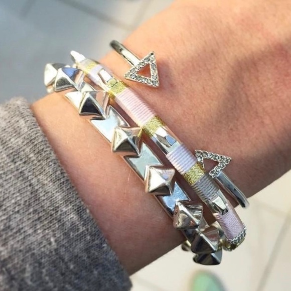 Colorblock cuff - Picture 3 of 3