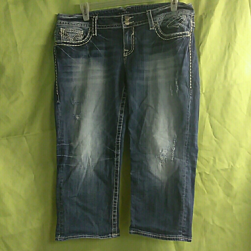 Vigoss capris size 18