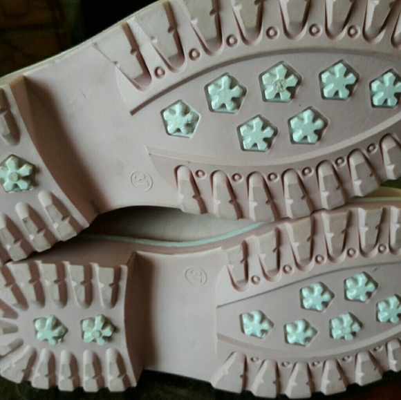 NWT CAMOUFLAGE MARTIN ANKLE BOOTS - Picture 5 of 5