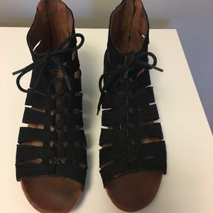 Lace up Black Suede Sandals 8M