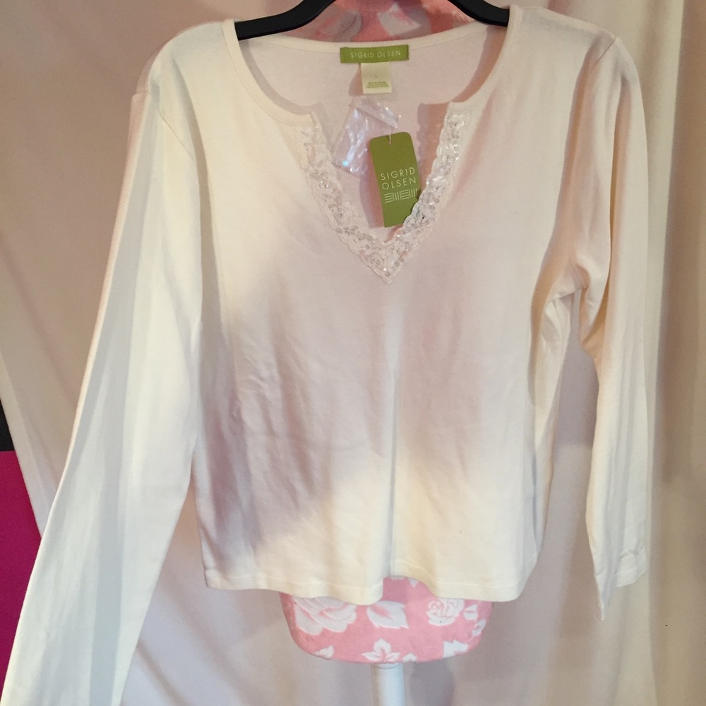 White Long-Sleeve Vneck