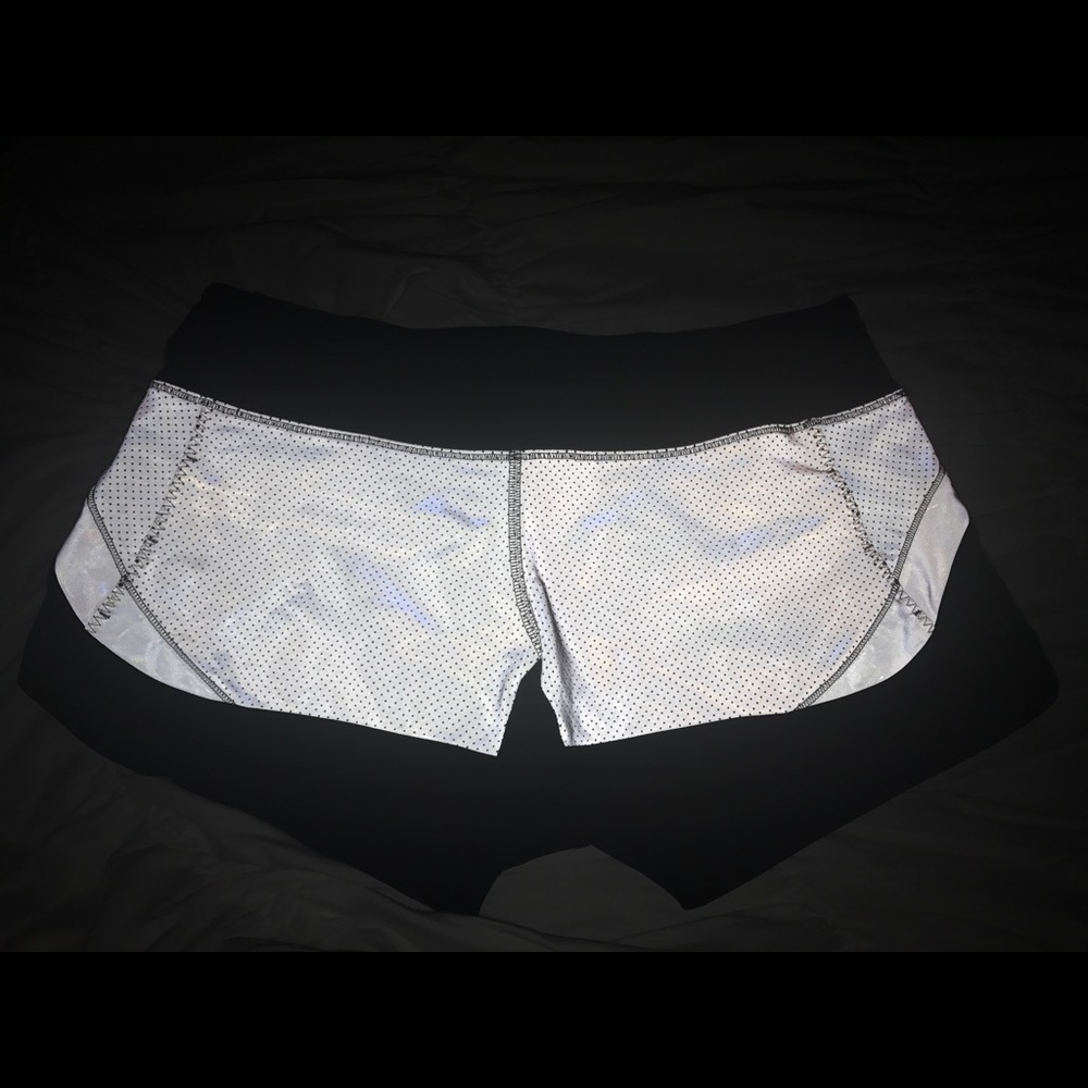 Lululemon reflective speed shorts