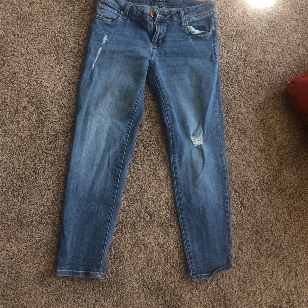 light wash jeans