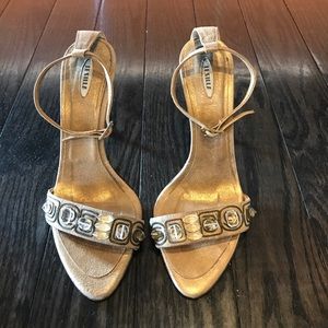 Le Silla Stiletto Heel