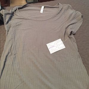 Lularoe Classic T