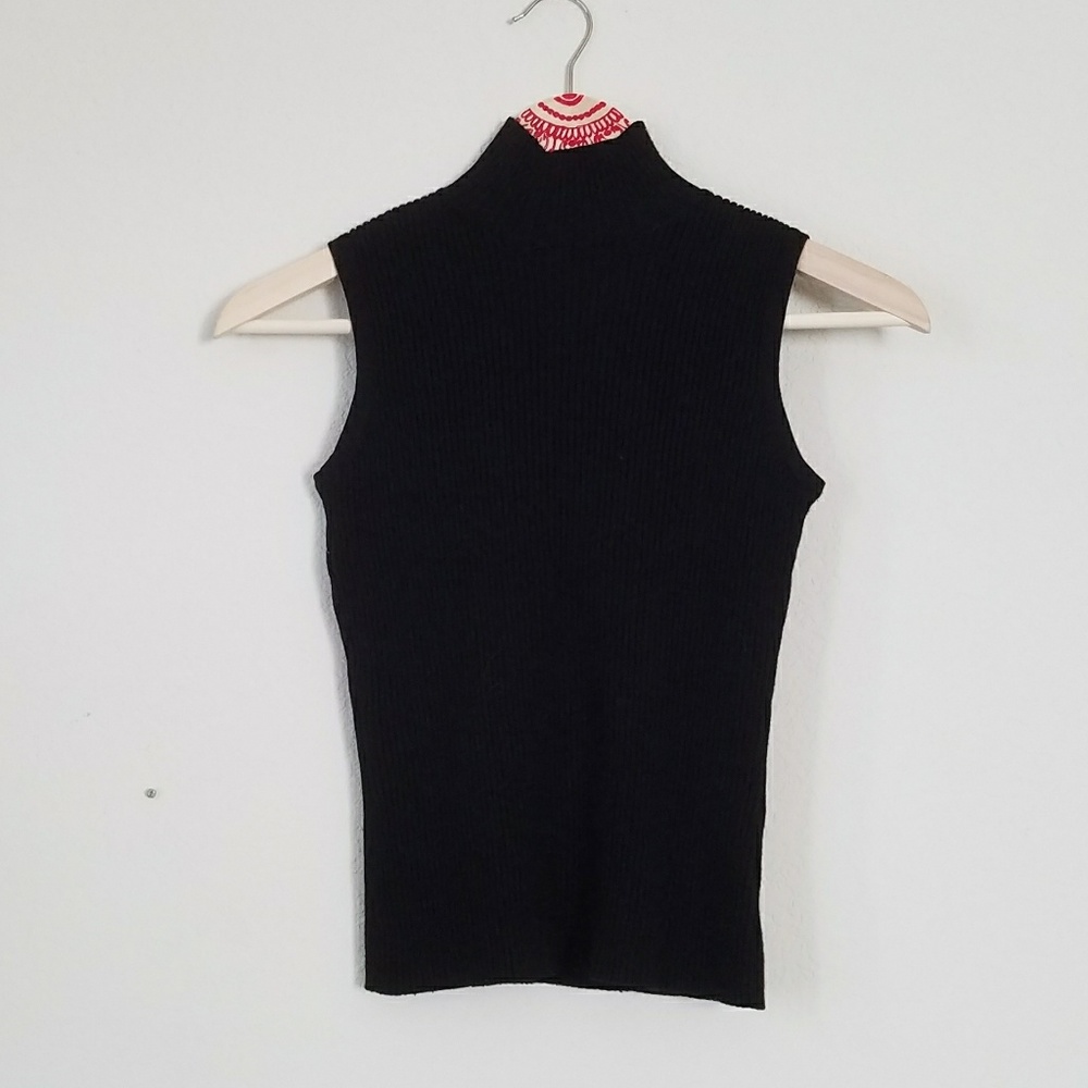 JOSEPH A. Tuttle Neck Tank