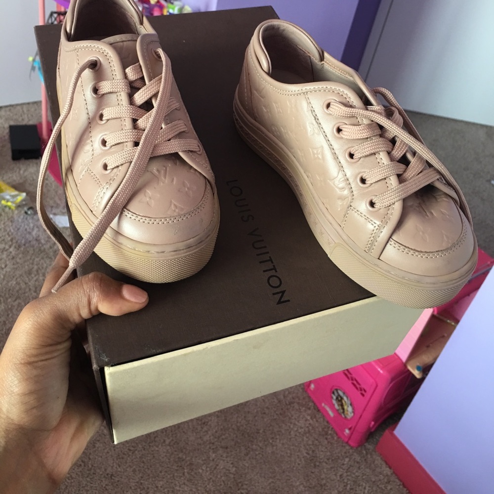 Toddler sneakers