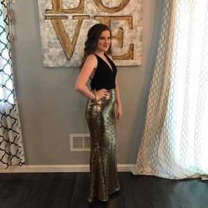 Meet your Posher, Emily