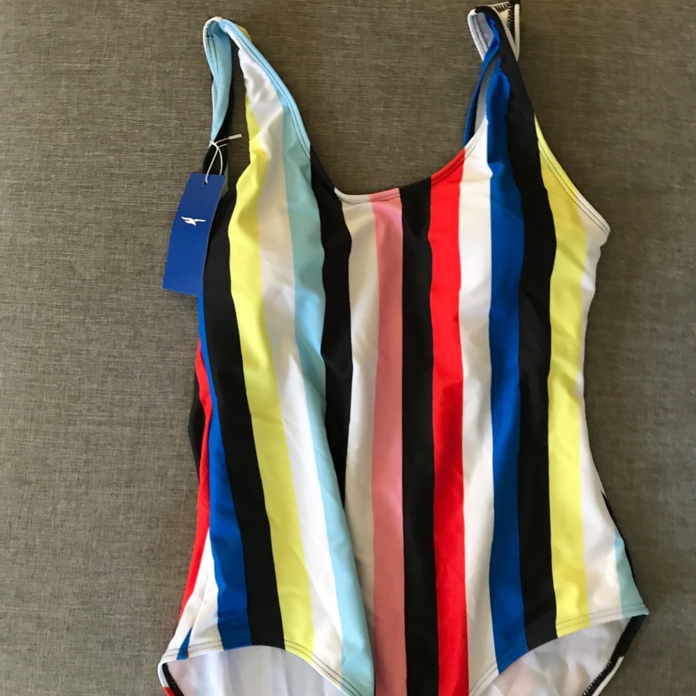Bathing suit