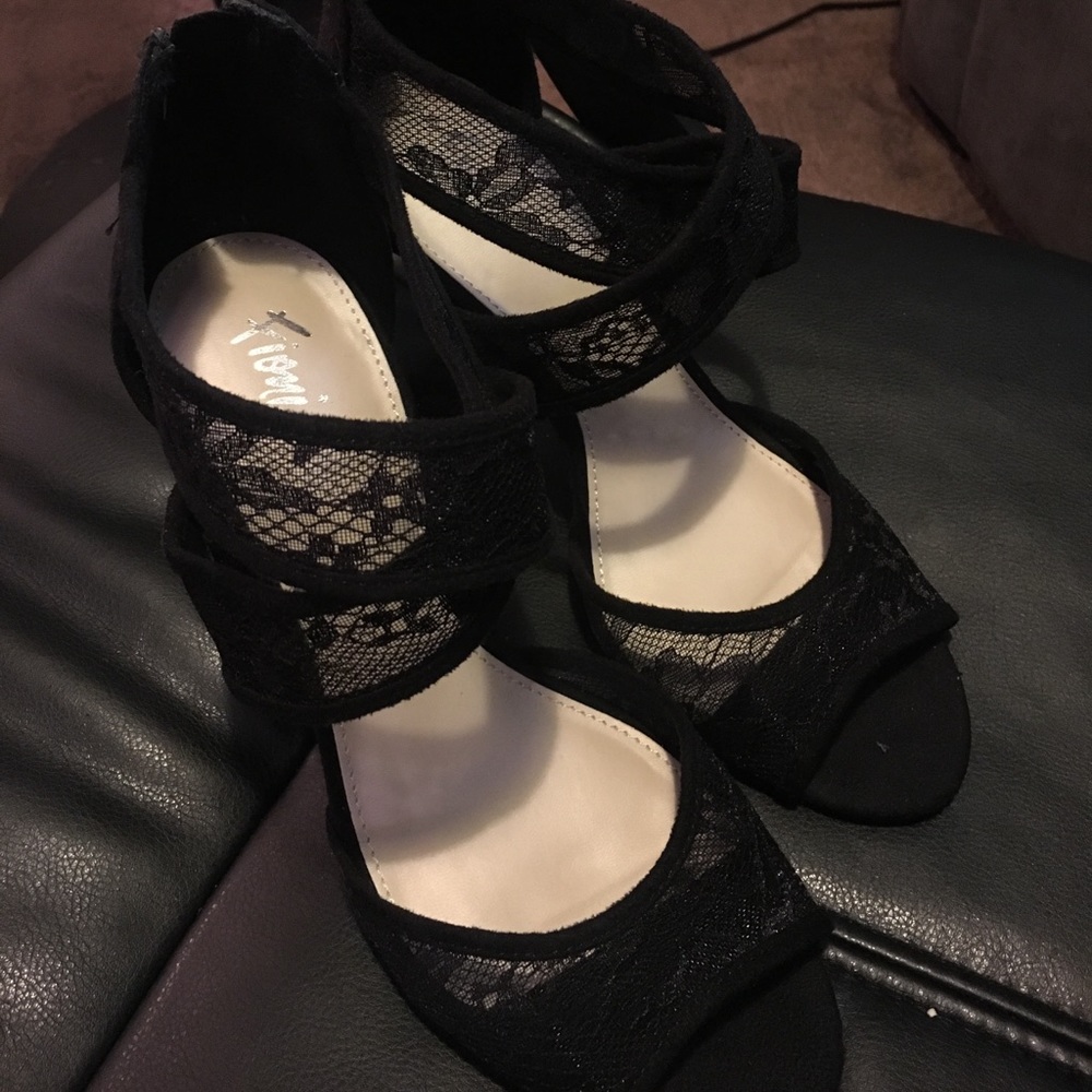 Lace black heels sexy