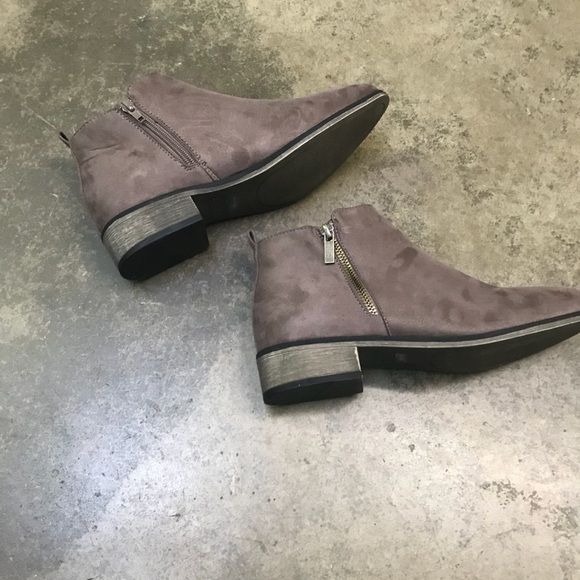 Double Zipper Bootie Taupe - Picture 6 of 6