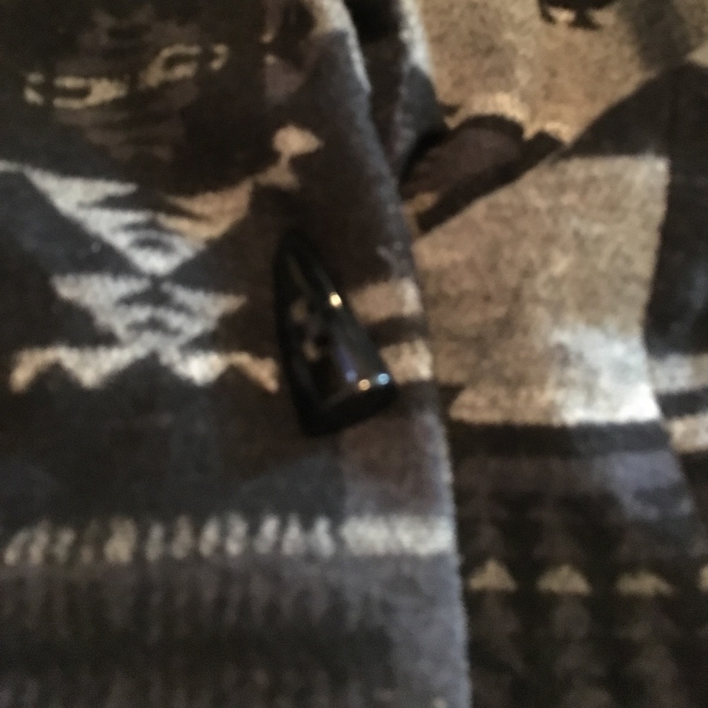 Hooded jacket - Picture 2 of 2