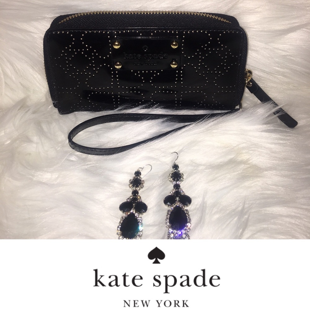 NWOT Black Kate Spade Wristlet