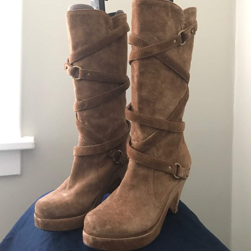 MICHAEL KORS SUEDE BOOTS