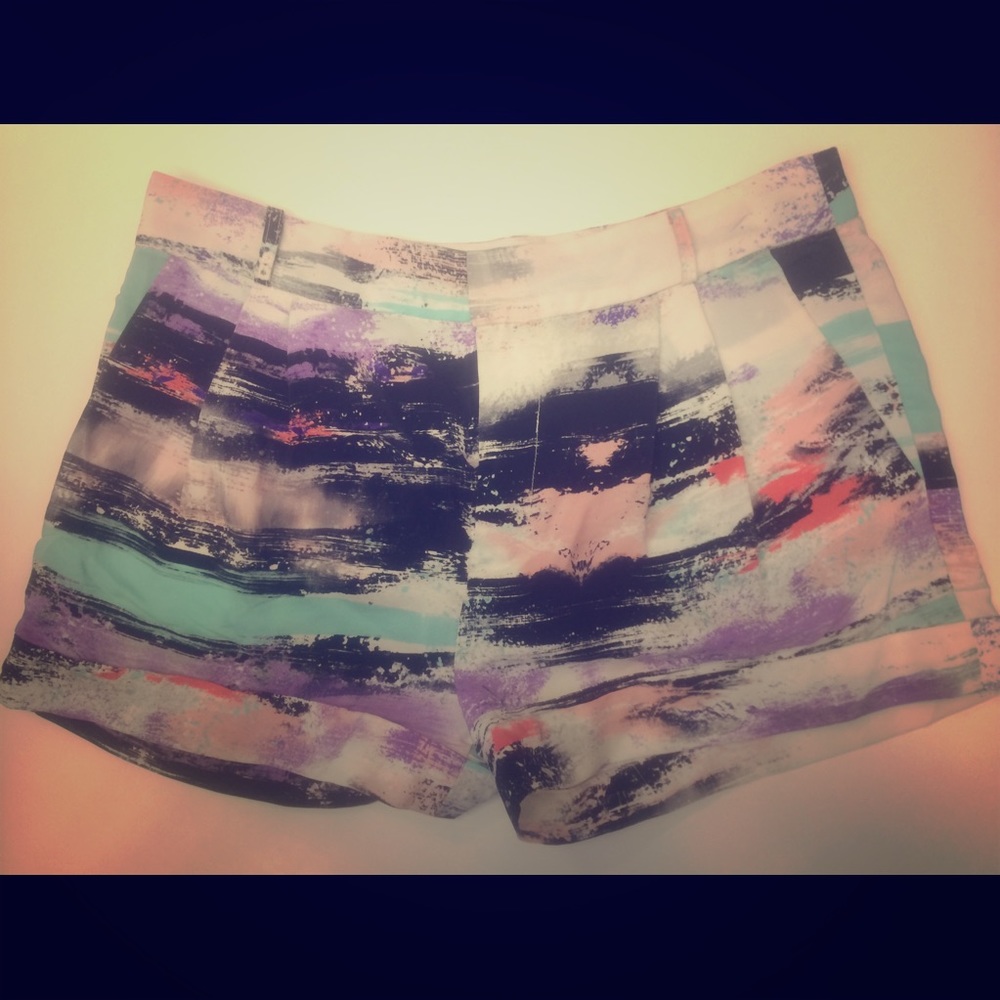 Parker Cuffed silk shorts size small