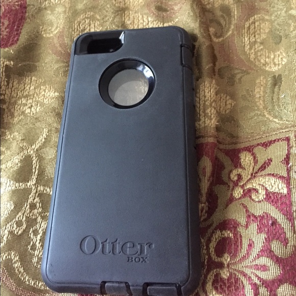 iPhone 6 Otterbox - Picture 2 of 2