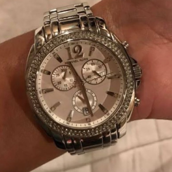 Authentic Michael Kors watch (silver/stones)