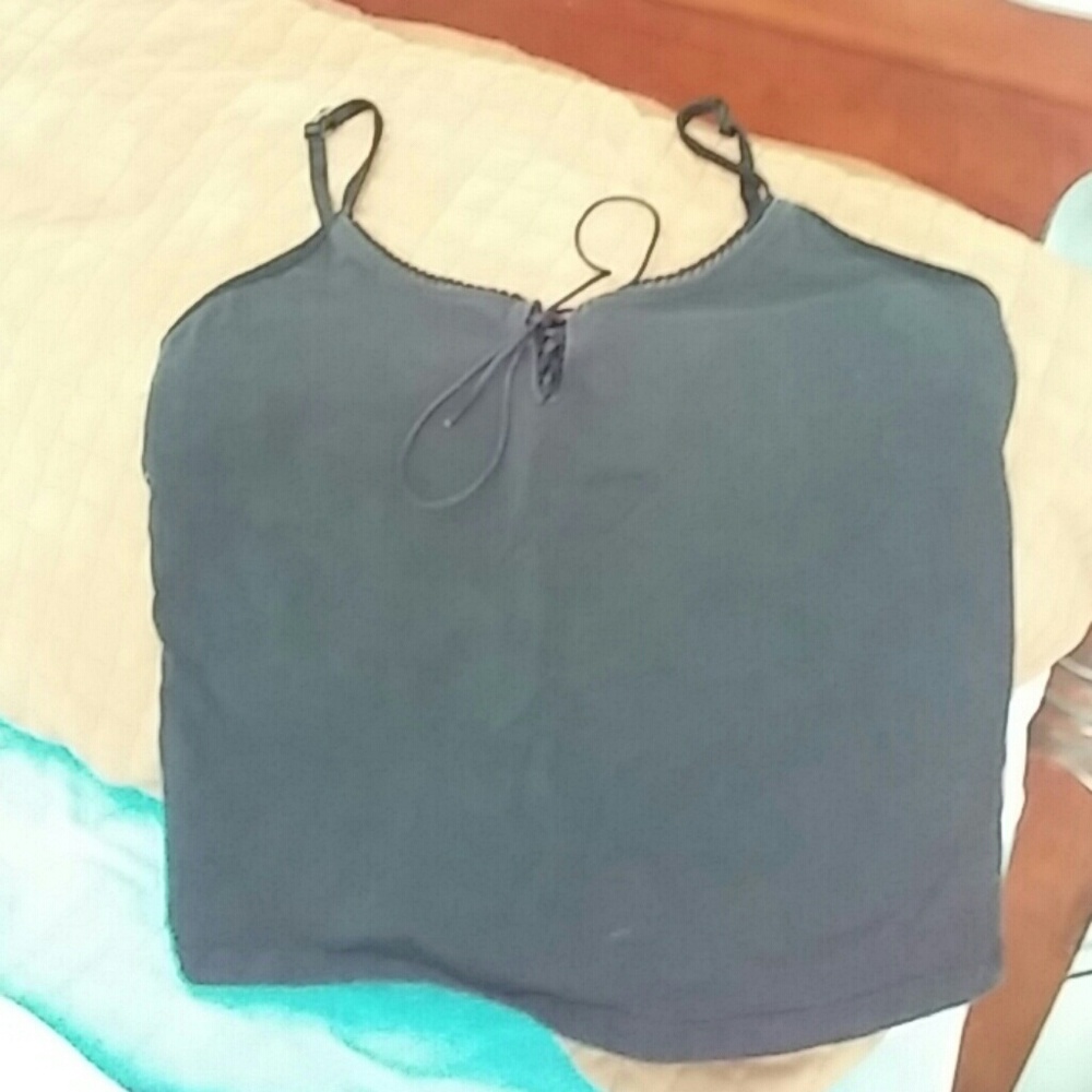 Black tank.