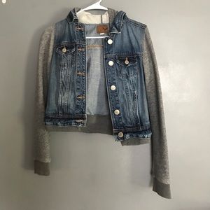 American Eagle Sweatshirt/Jean Jacket🎀