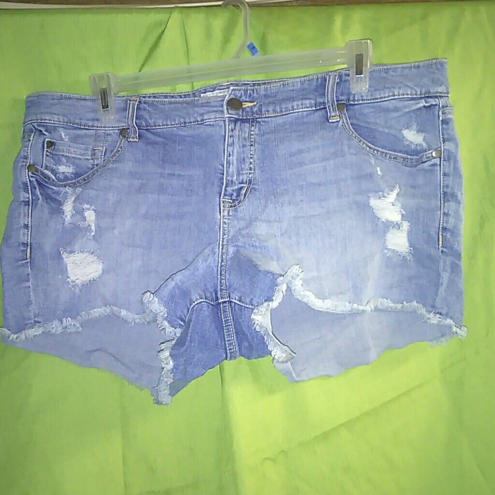 Torrid plus size shorts size 20