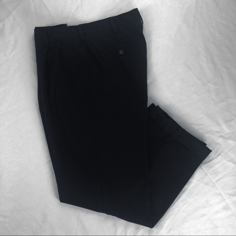 Izod Chino Pants size 34/30 Men's