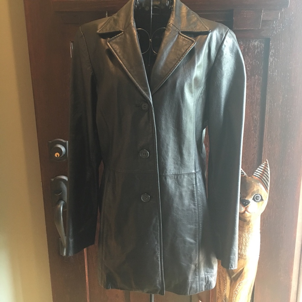 JLC NEW YORK  women's leather blazer.