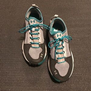 Under Armour-  Burnt River Hiking Shoes 👟