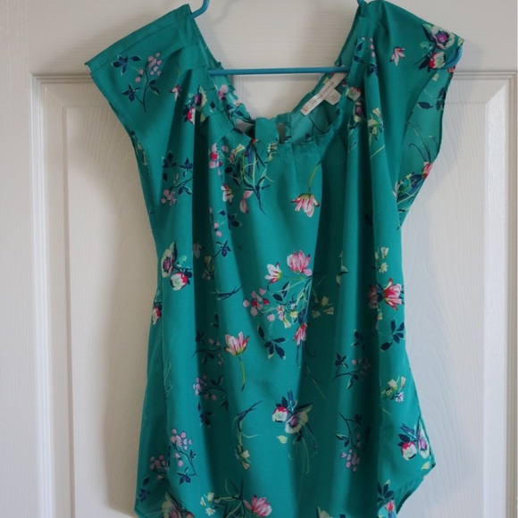 Floral Blouse - Picture 2 of 2