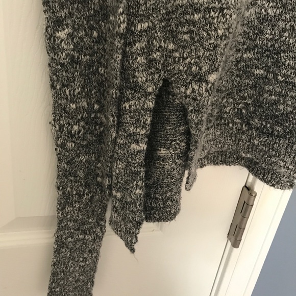 Crop Aztec sweater - Picture 2 of 3