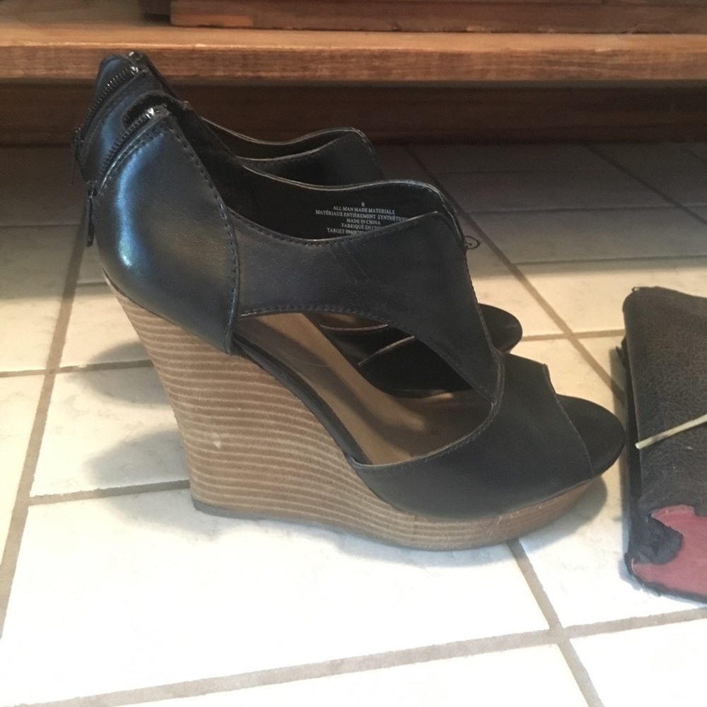 Mossimo Platform Wedge Size 8