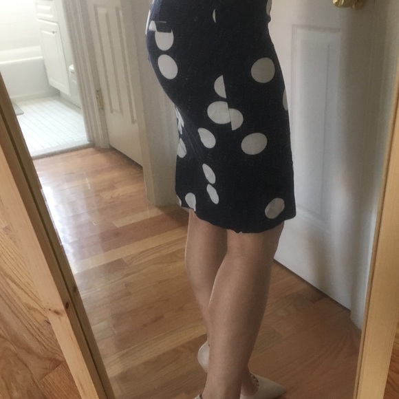 Size 0 polka dot pencil skirt - Picture 2 of 3