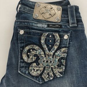 Miss Me signature straight leg jeans
