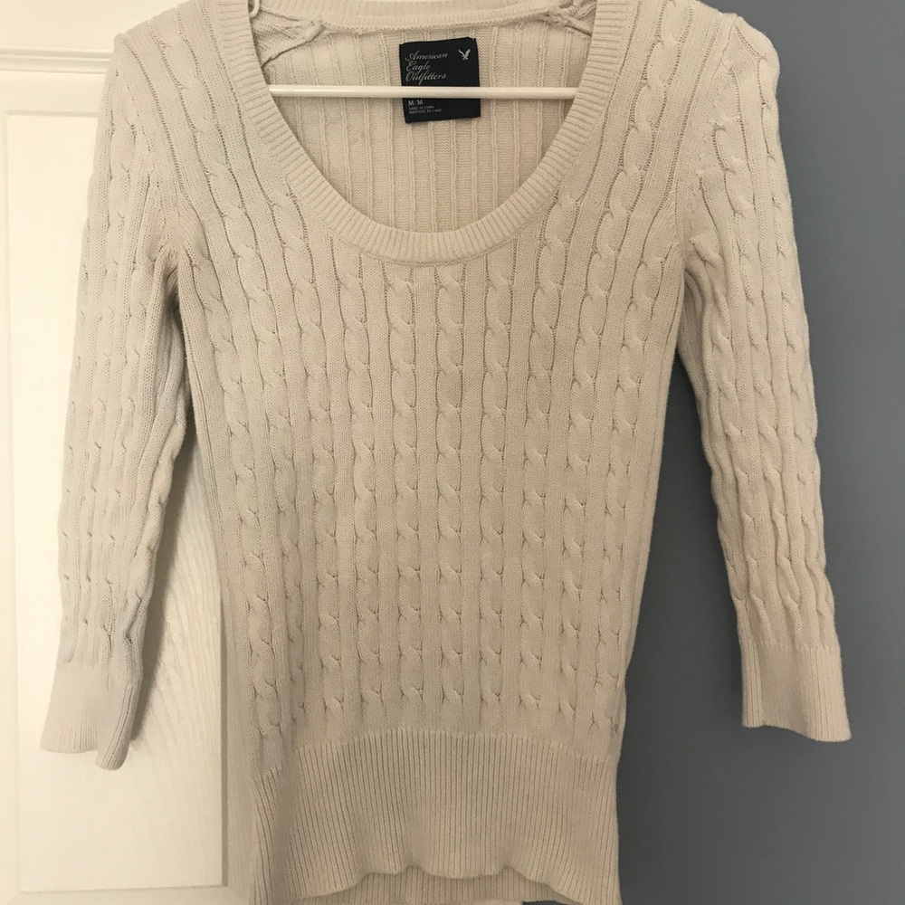 American eagle cream sweater