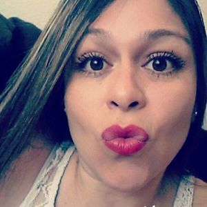 Meet your Posher, Lola