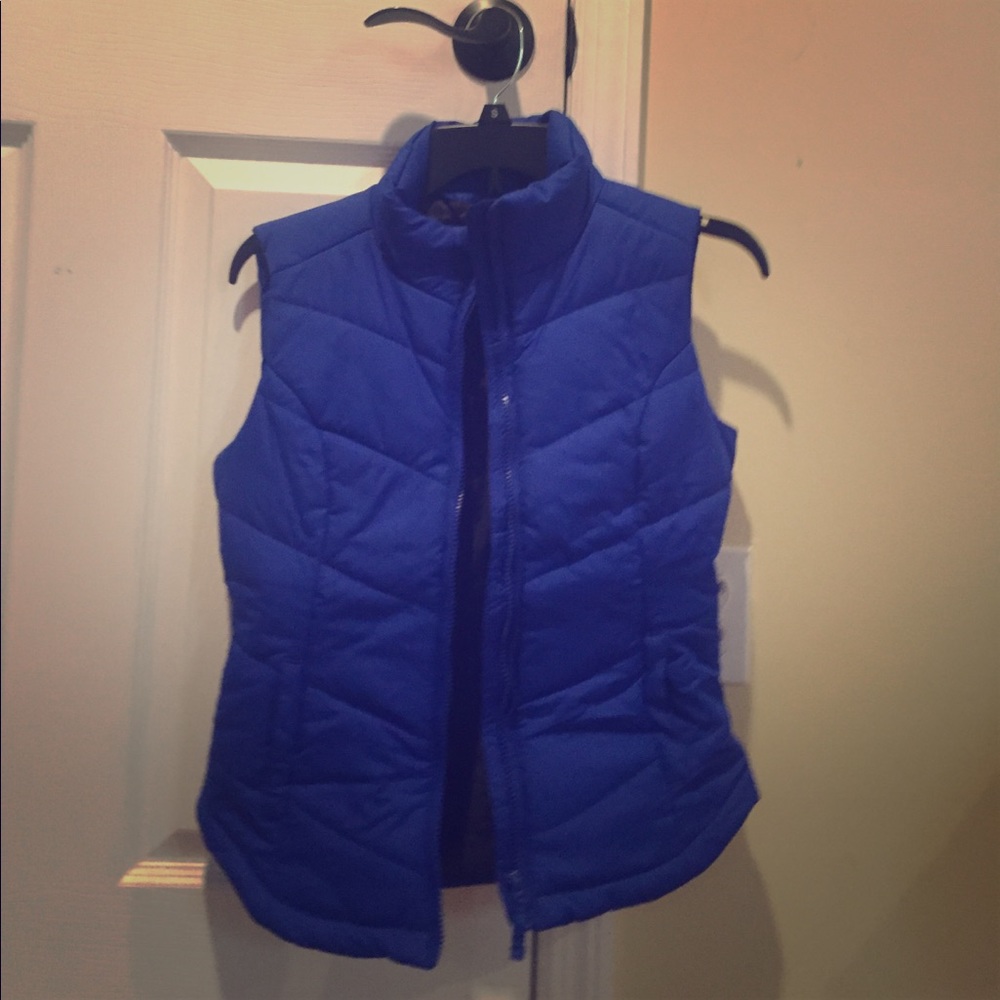 Aeropostale Vest!!