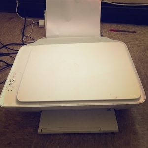 HP printer in great conditions, nothing's broken.