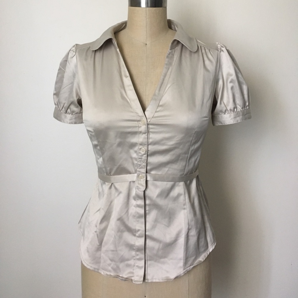 SALE H&M Beige Short Sleeve Blouse