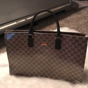Gucci bag for computer