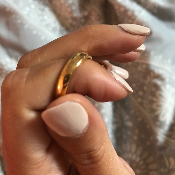 Adorable Coach Bow Ring - Picture 5 of 5