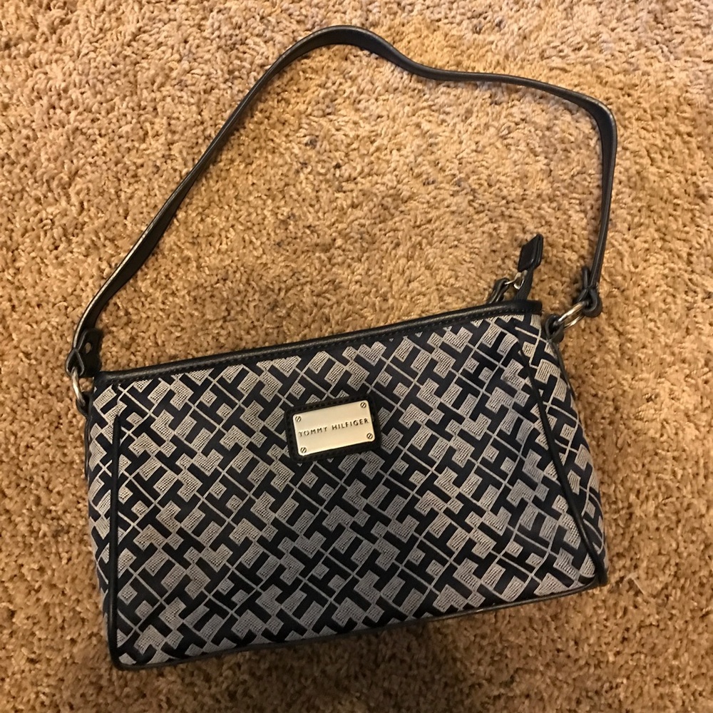 Tommy Hilfiger Shoulder Bag