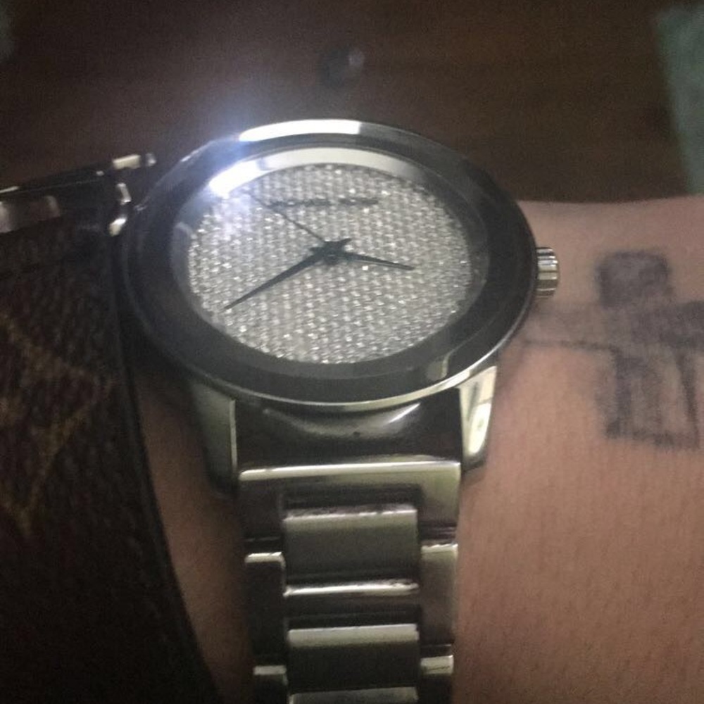Michael kors diamond watch