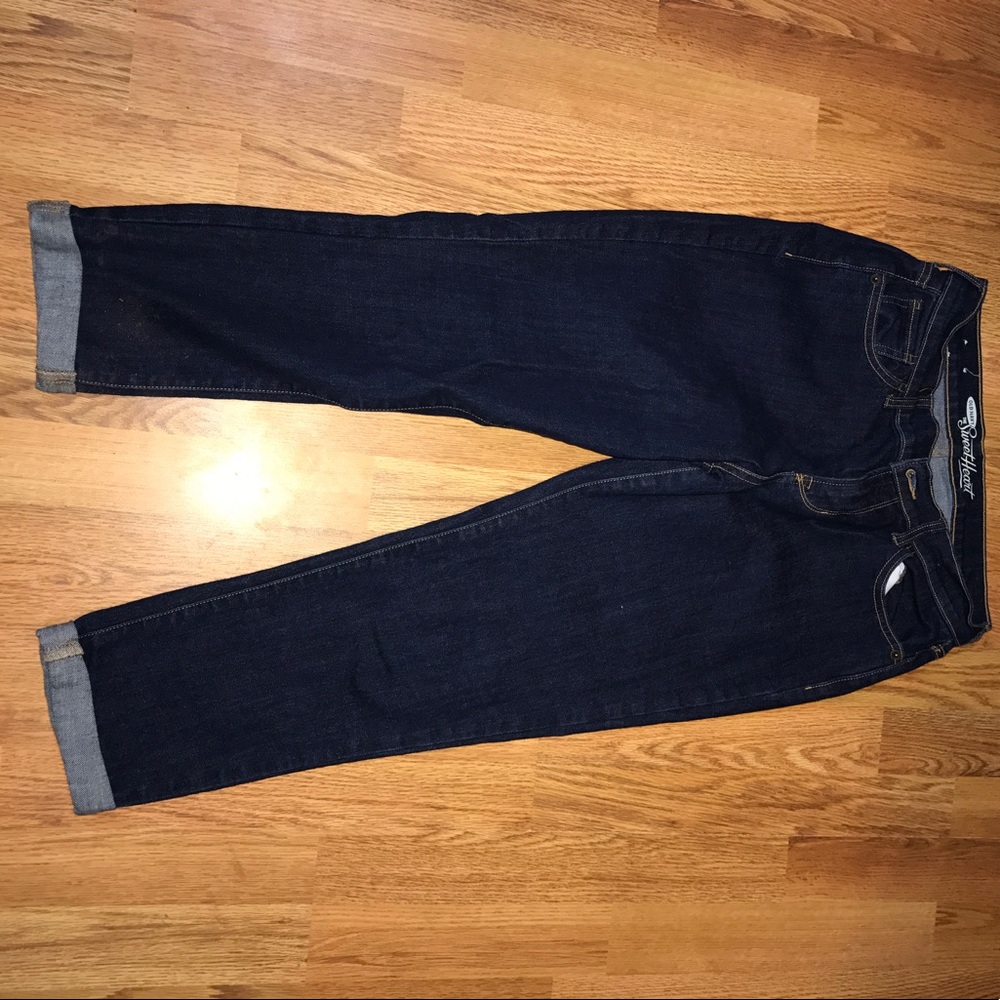 Old navy kapri's!!