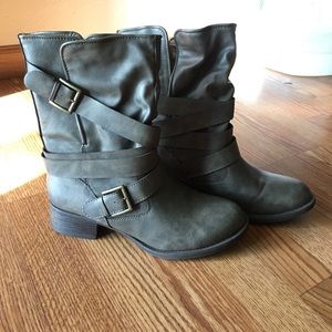 Falls creek size 9 boots