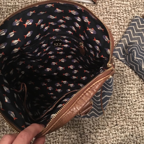 Pretty little ships purse, wallet, and 2 pouches - Picture 3 of 5