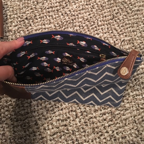 Pretty little ships purse, wallet, and 2 pouches - Picture 4 of 5